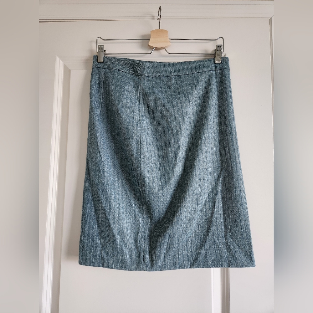 Banana Republic herringbone skirt - size 4